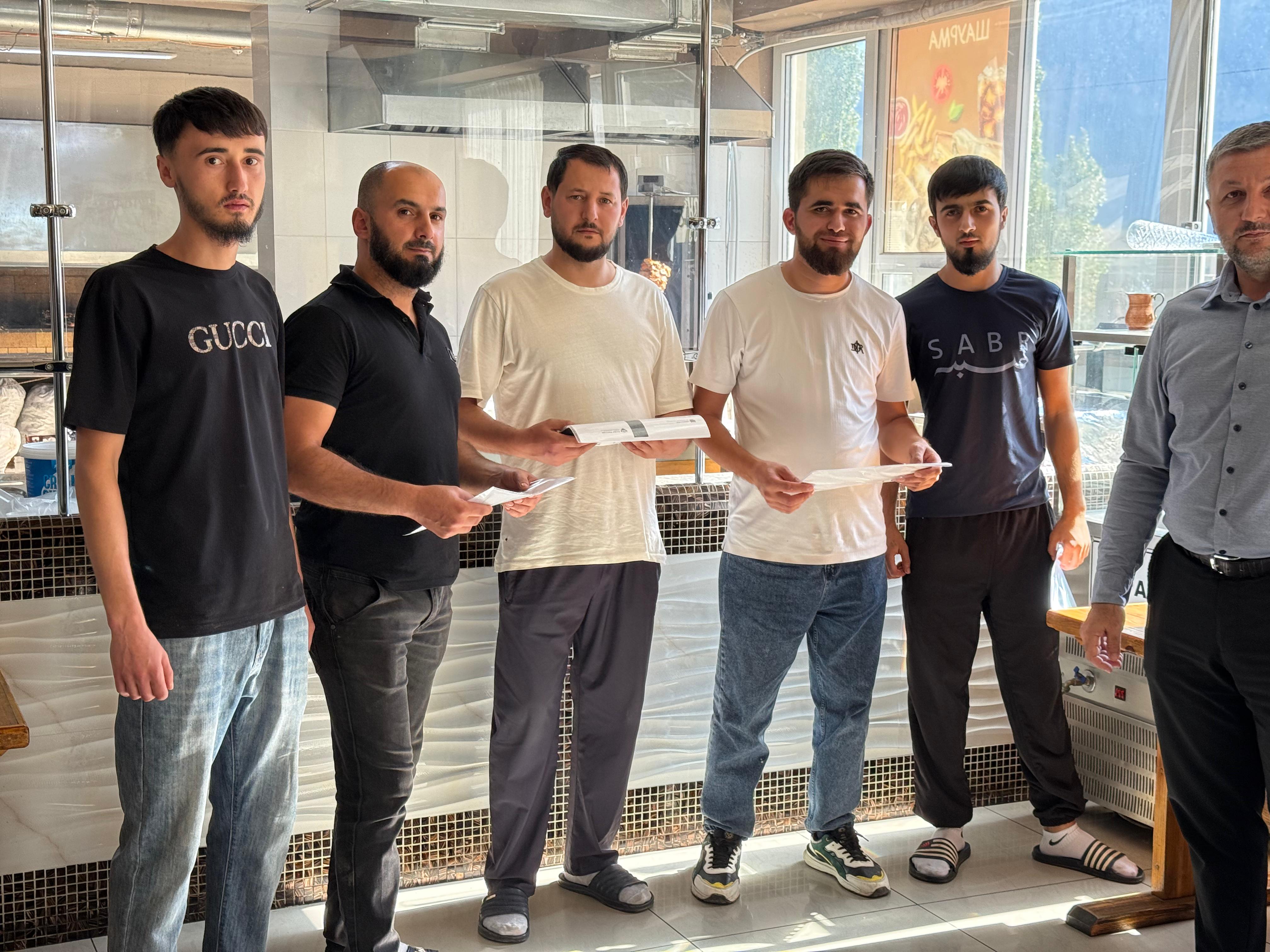 Информационно-профилактическая встреча с иностранными гражданами в Унцукульском районе: актуальные вопросы миграционного законодательства и социальной адаптации